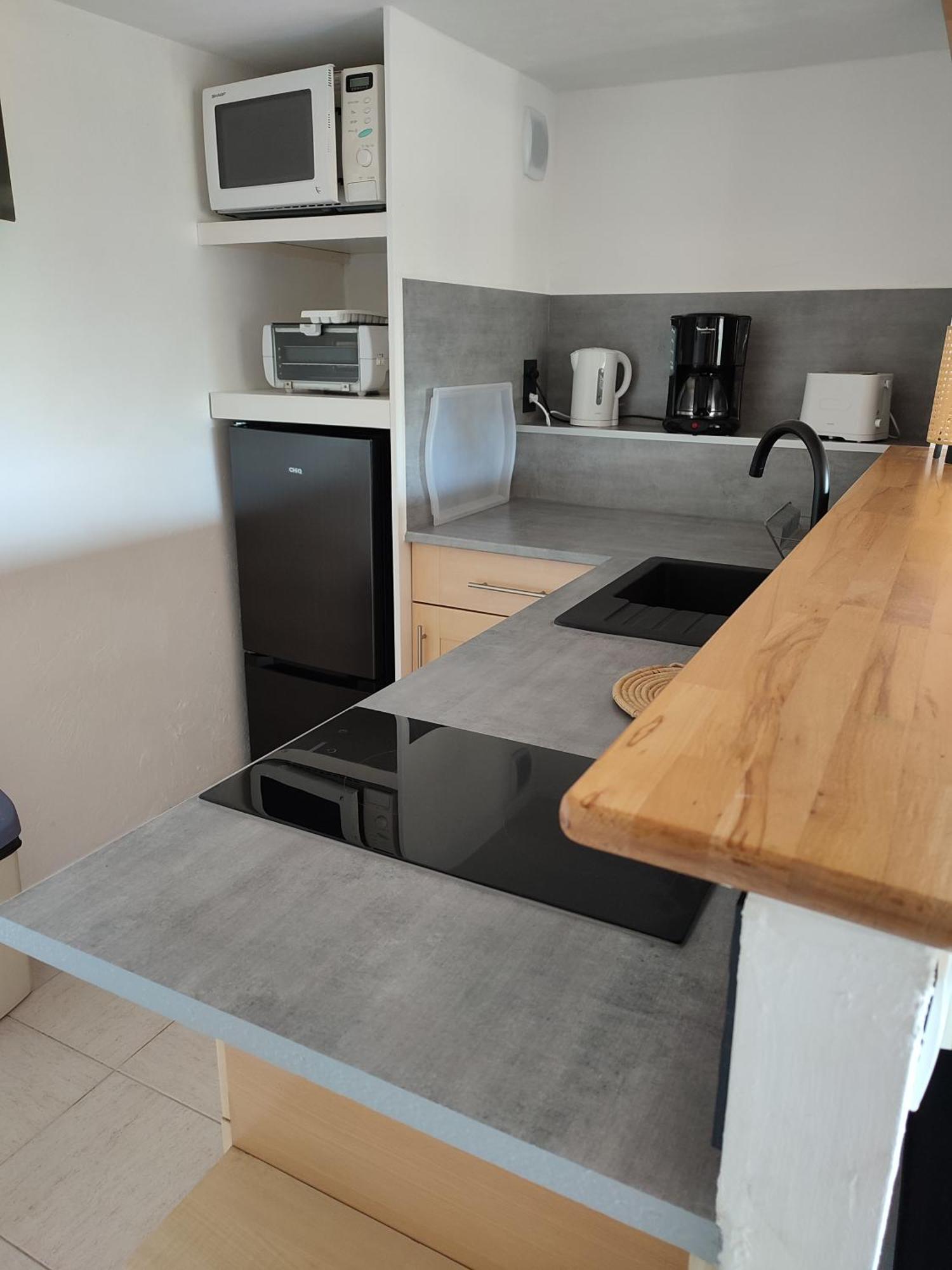 Apartament Le Jasmin Mandelieu Zewnętrze zdjęcie
